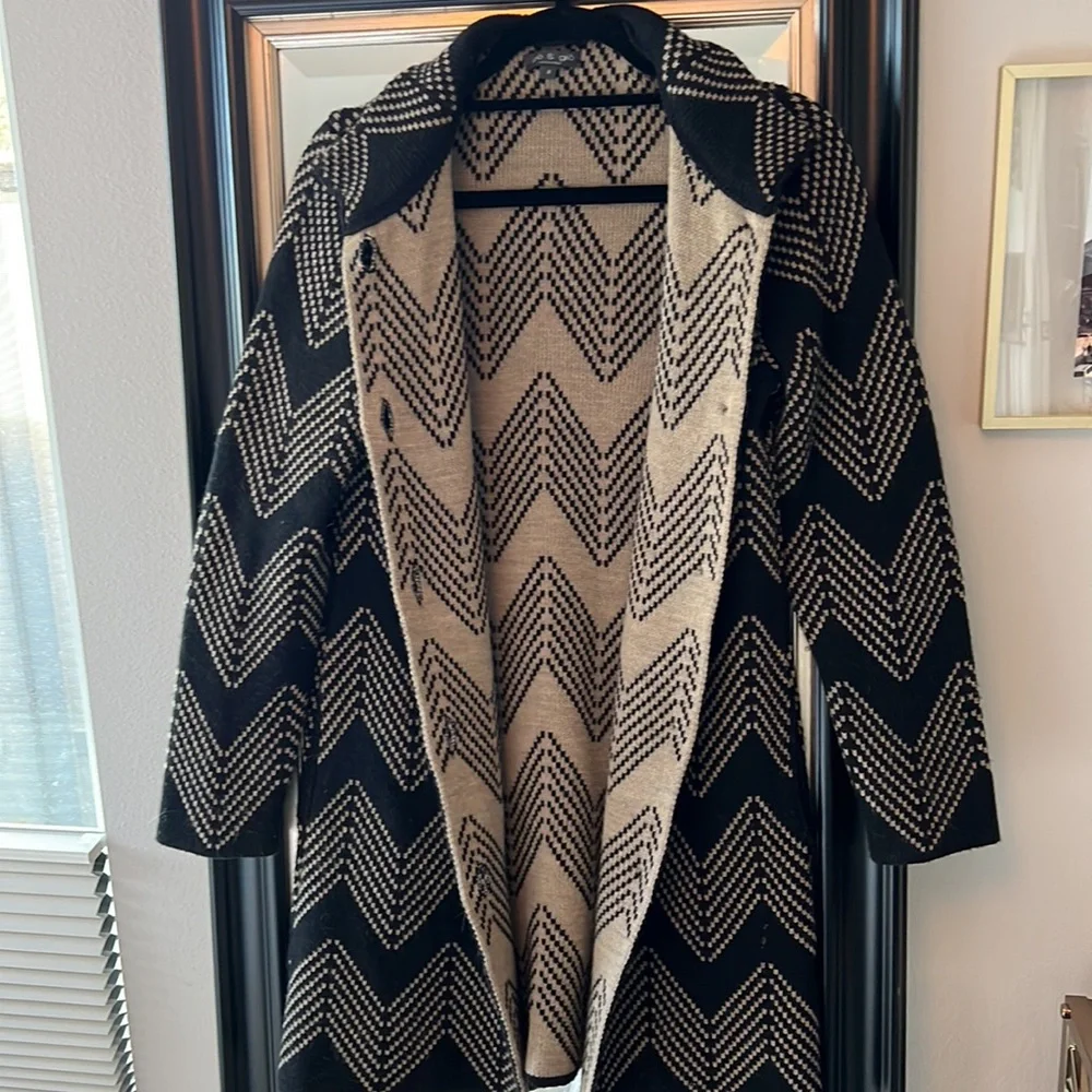 Gio&Gio sweater jacket | black and Tan | size: Small | collar and buttons up - Picture 3 of 9